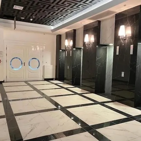Lägenhet Hanza Tower Gold 22nd Floor Pool & Sauna & Jacuzzi &